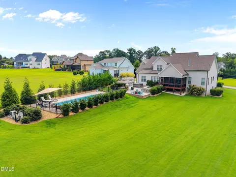 8821 Hexham Rd, Wake Forest, NC 27587