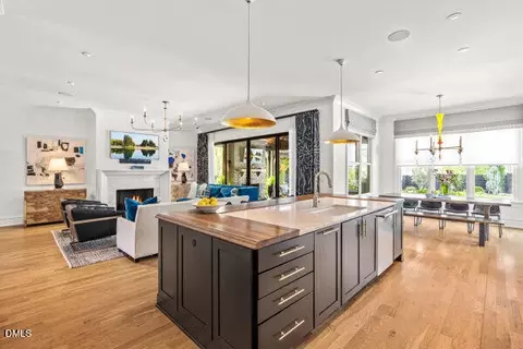 Kitchen - 2127 Ridge Rd, Raleigh, NC 27607 photo 6 of 8