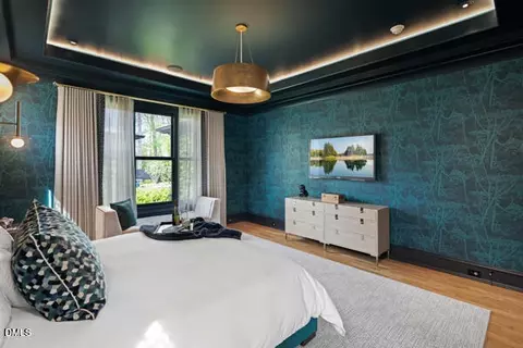 Bedroom - 2127 Ridge Rd, Raleigh, NC 27607 photo 2 of 11