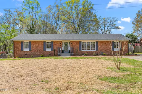 2413 Hillford Dr, Burlington, NC 27217