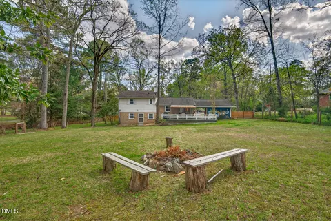 Exterior - 206 Argonne Dr, Durham, NC 27704 photo 12 of 20
