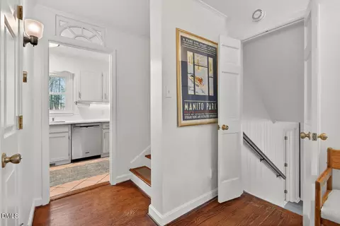 Entry Way - 206 Argonne Dr, Durham, NC 27704 photo 3 of 4