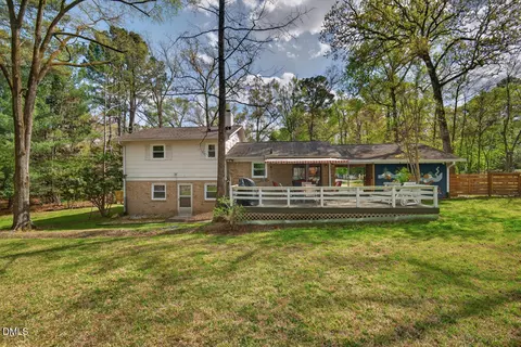 Exterior - 206 Argonne Dr, Durham, NC 27704 photo 18 of 20