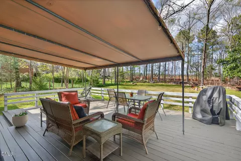 Exterior - 206 Argonne Dr, Durham, NC 27704 photo 7 of 20