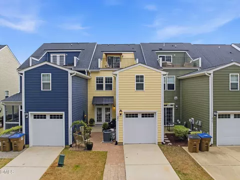 Exterior - 441 Triumph Ln, Wake Forest, NC 27587 photo 3 of 8