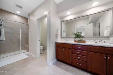 Bath - 441 Triumph Ln, Wake Forest, NC 27587 photo 2 of 3