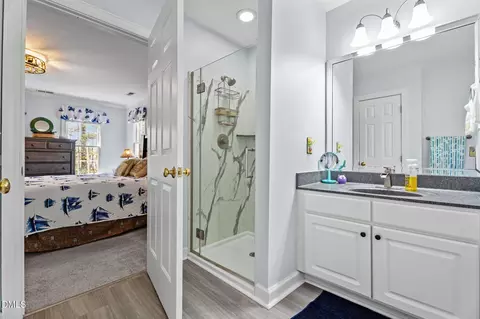 Bath - 2401 Worthing Ct, Wake Forest, NC 27587 photo 4 of 5