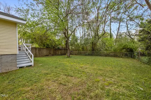 Exterior - 1113 Onslow St, Durham, NC 27705 photo 6 of 7