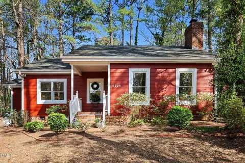 6720 Glen Forrest Dr, Chapel Hill, NC 27517