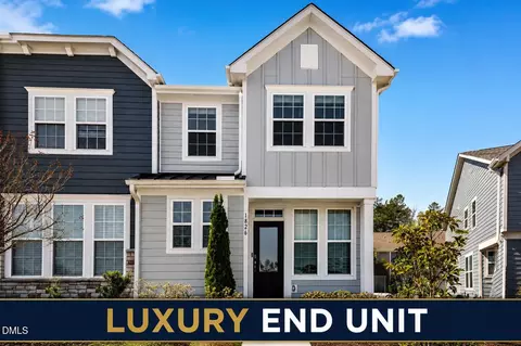 1826 Grassy Falls Ln, Wendell, NC 27591