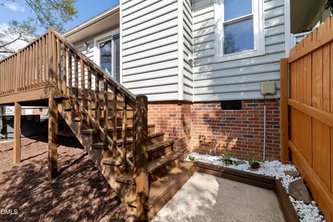 Exterior - 202 Beechtree Dr, Cary, NC 27513 photo 3 of 4