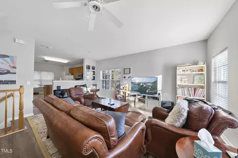 2910 Barrymore St #100, Raleigh, NC 27603