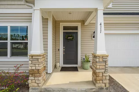 Exterior - 411 N Maple Walk Dr, Garner, NC 27529 photo 2 of 9