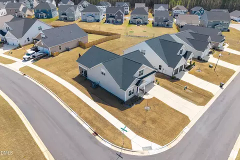 411 N Maple Walk Dr, Garner, NC 27529