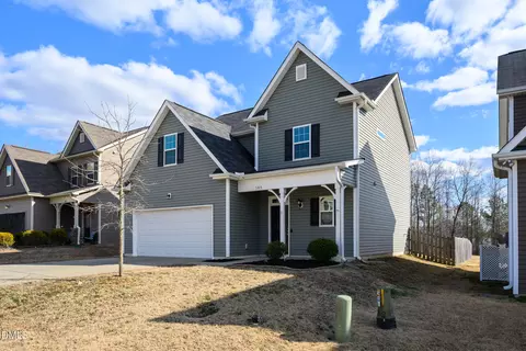 Exterior - 305 E Webber Ln, Clayton, NC 27527 photo 2 of 8