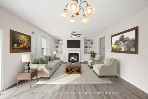 Living - 305 E Webber Ln, Clayton, NC 27527 photo 3 of 4