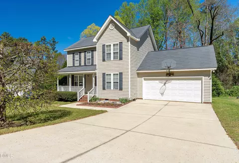 1321 E Turret Ct, Fuquay Varina, NC 27526