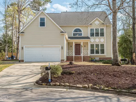330 Bond Lake Dr, Cary, NC 27513