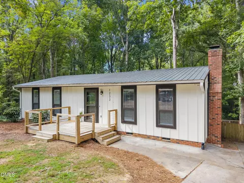 1232 Dunnet Ct, Cary, NC 27511