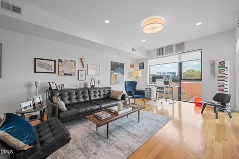 523 S West St #304, Raleigh, NC 27601