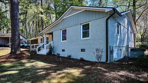 Exterior - 104 Wallis Ct, Garner, NC 27529 photo 3 of 7