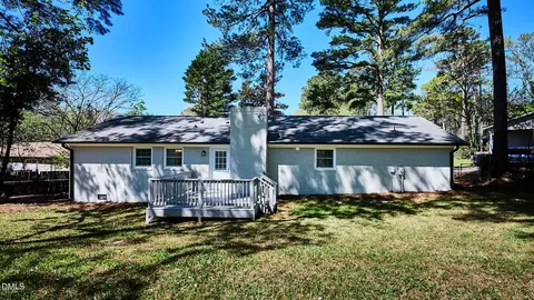 Exterior - 104 Wallis Ct, Garner, NC 27529 photo 4 of 7
