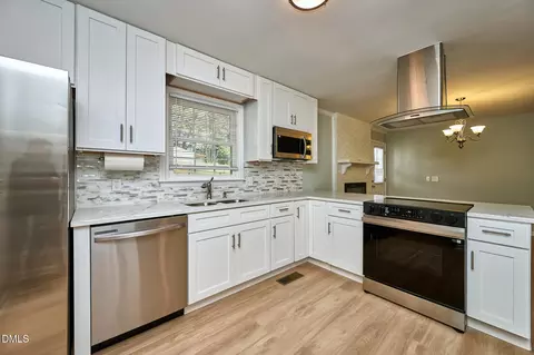 Kitchen - 104 Wallis Ct, Garner, NC 27529 photo 3 of 4