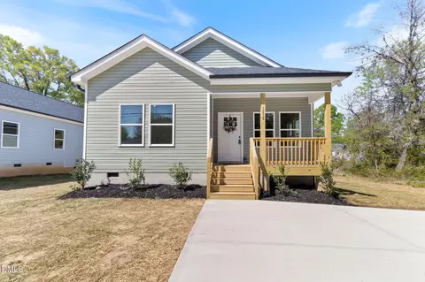 1515 Belmont St, Burlington, NC 27215
