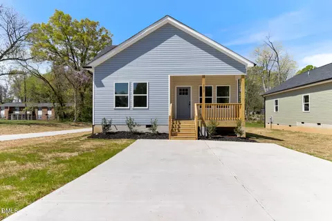 1517 Belmont St, Burlington, NC 27215