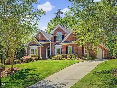 447 Davis Love Dr, Chapel Hill, NC 27517