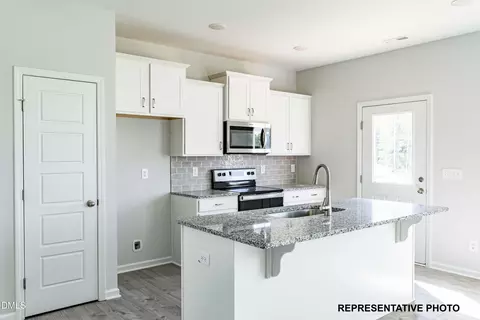 80 Cupid Ct, Middlesex, NC 27557 photo 2