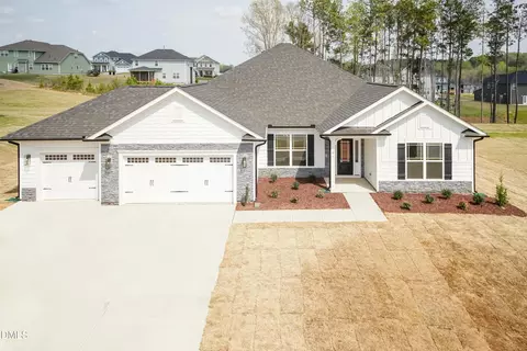 104 Galway Rd, Lillington, NC 27546
