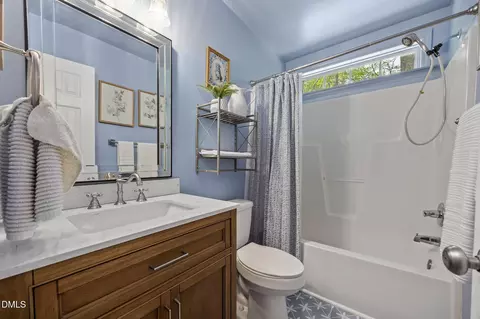 Bath - 127 Phyllis Dr, Benson, NC 27504 photo 4 of 4