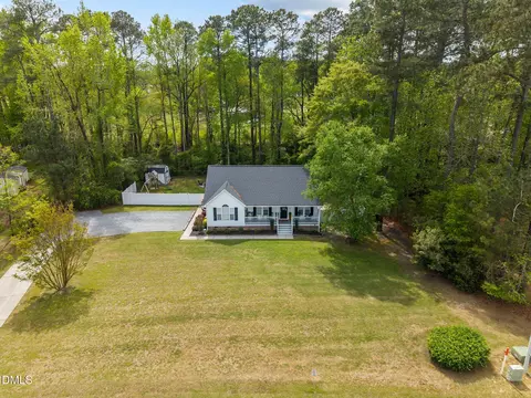 View/Area - 127 Phyllis Dr, Benson, NC 27504 photo 1 of 5