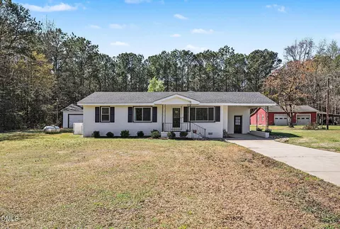 1768 Old Hinton Rd, Princeton, NC 27569