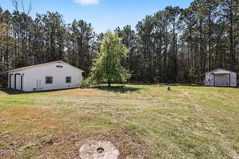 Exterior - 1768 Old Hinton Rd, Princeton, NC 27569 photo 4 of 5