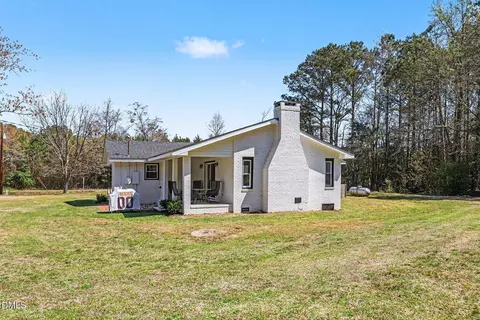 Exterior - 1768 Old Hinton Rd, Princeton, NC 27569 photo 3 of 5