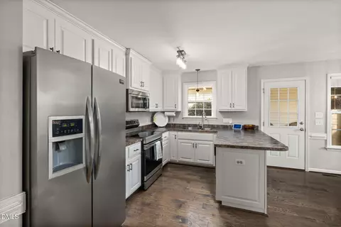 Kitchen - 133 Adelaide Dr, Garner, NC 27529 photo 2 of 3