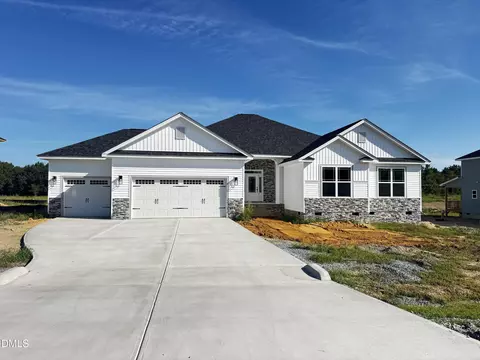 180 Galway Rd, Lillington, NC 27546