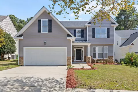 1129 Steelhorse Dr, Fuquay Varina, NC 27526
