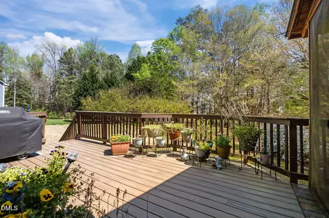 Exterior - 8516 Hampton Chase Ct, Wake Forest, NC 27587 photo 4 of 17
