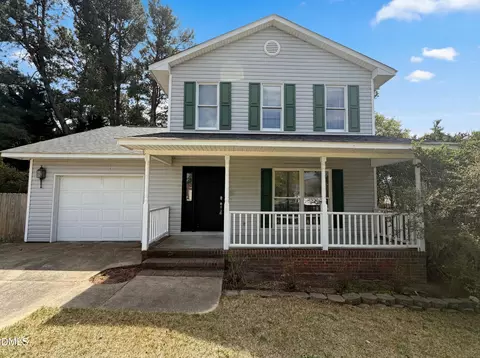 3516 Gables Dr, Fayetteville, NC 28311