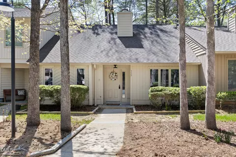115 Gristmill Ln, Chapel Hill, NC 27514