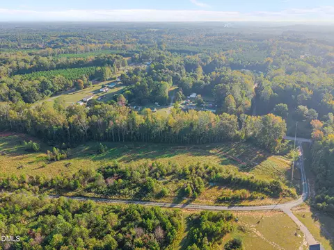 8011 Cornwall Rd, Oxford, NC 27565