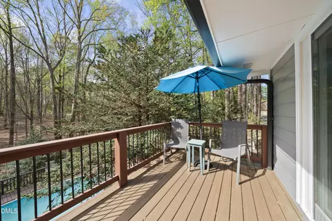 Exterior - 6200 Splitrock Trl, Apex, NC 27539 photo 2 of 16