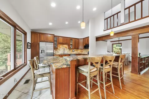 Kitchen - 6200 Splitrock Trl, Apex, NC 27539 photo 5 of 6