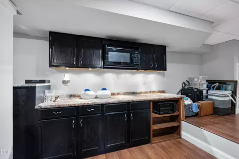 Kitchen - 6200 Splitrock Trl, Apex, NC 27539 photo 6 of 6