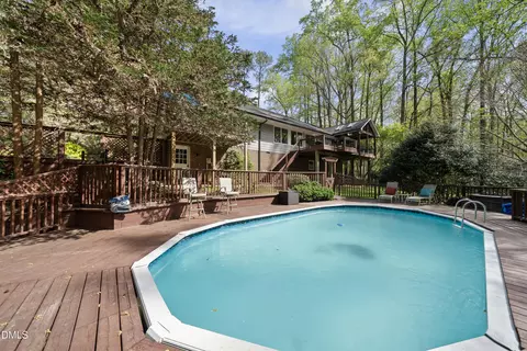 Exterior - 6200 Splitrock Trl, Apex, NC 27539 photo 8 of 16