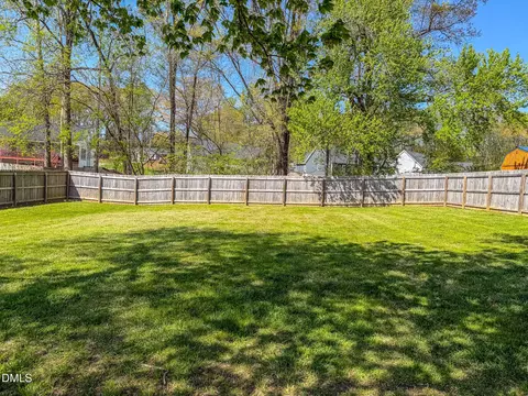 Exterior - 1249 Pointer St, Roxboro, NC 27573 photo 3 of 5