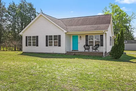 642 W Old Glencoe Rd, Burlington, NC 27217